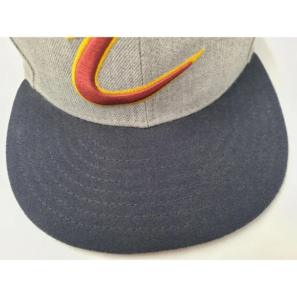Cleveland Cavaliers New Era 9Fifty Snapback Hat Cap Men NBA Basketball Gray Blue - Picture 3 of 16